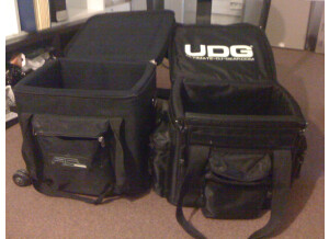 UDG Sb Flipfront Black (36276)