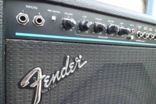 Fender BXR 60