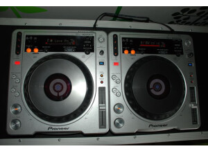 Pioneer CDJ-800MK2