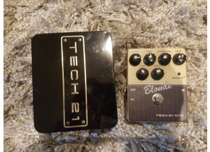 Tech 21 Blonde (67418)