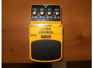 Behringer Ultra Chorus UC100 (9348)