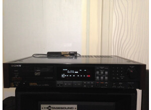 Sony DTC-1000ES