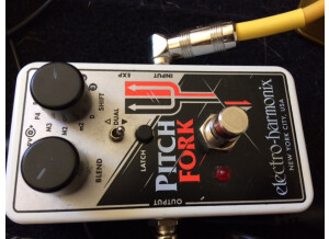 Electro-Harmonix Pitch Fork (49437)
