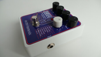 Electro-Harmonix Synth9 Synthesizer Machine : Electro-Harmonix Synth9 Synthesizer Machine (45792)