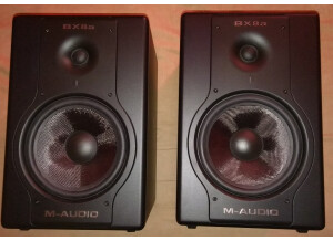 M-Audio BX8a Deluxe (87566)
