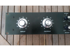 Warm Audio WA76 Limiting Amplifier (31308)