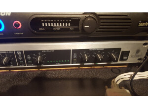 Behringer UltraFex II EX3100 (39230)