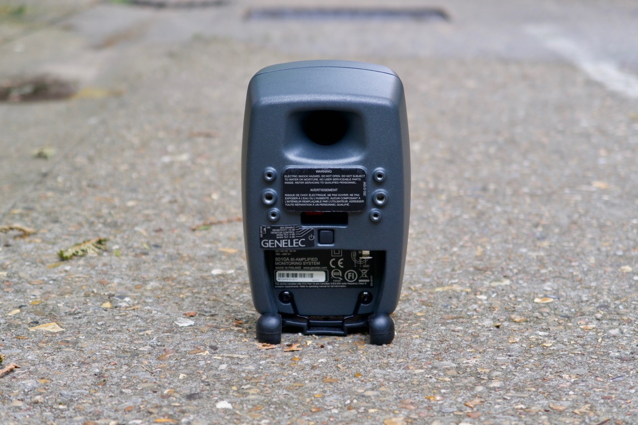 Genelec 8010A : Genelec 8010A 4