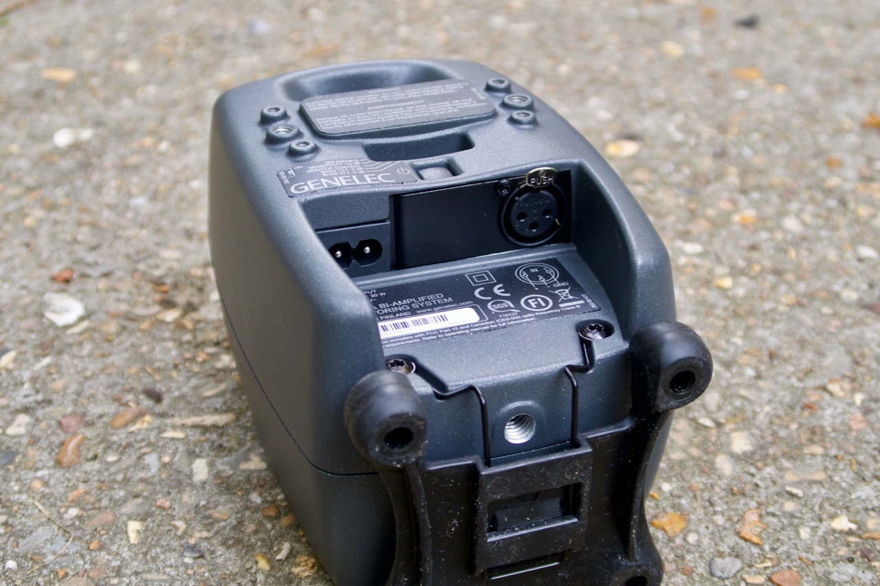 Genelec 8010A : Genelec 8010A 8