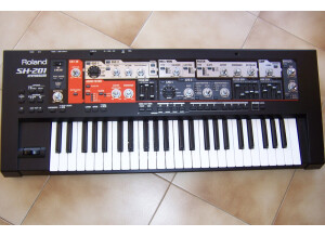 Roland SH-201 (3236)