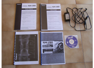 Roland SH-201 (34911)