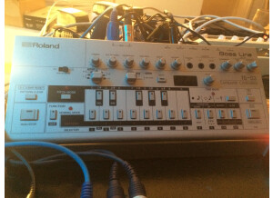 Roland TB-03 (30783)