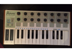 Arturia MiniLab (2997)