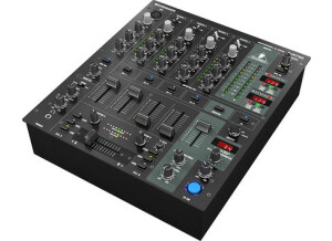 Behringer DJX750 (3)