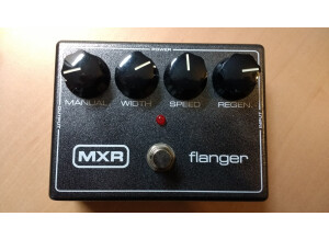 MXR M117R Flanger (55752)
