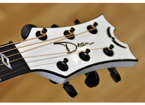 Dean Guitars Exhibition Ultra w/ B-Band USB