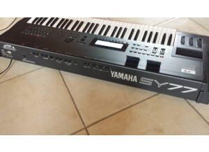 Yamaha SY77 (47465)