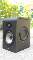 Focal Shape 65 : Focal Shape 65 9 Focal Shape 65 : Focal Shape 65 9