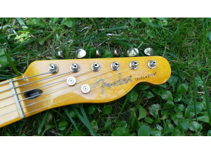 Fender Modern Player Telecaster Thinline Deluxe (512)