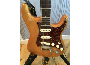 Fender American Deluxe Stratocaster [2003-2010] (81537)