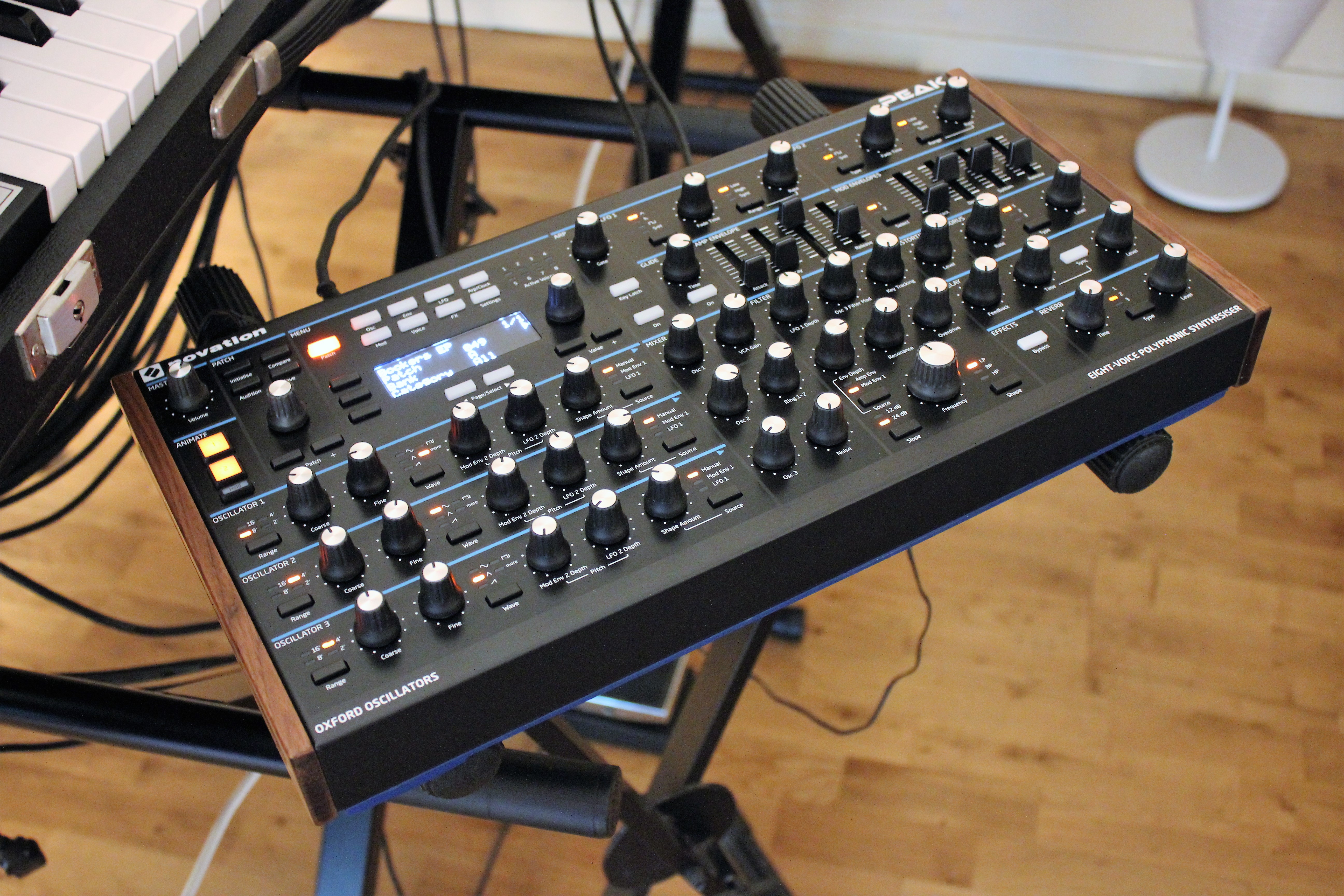 Novation Peak : Peak 2tof 001.JPG