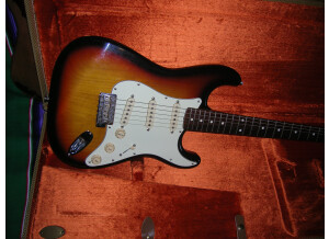 Fender ST62-xx (10262)