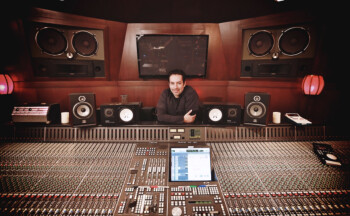 Manny Marroquin 1 (credit Brian Petersen).JPG Manny Marroquin 1 (credit Brian Petersen).JPG