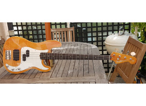 Fender Deluxe Aerodyne Classic Precision Bass Special (93297)