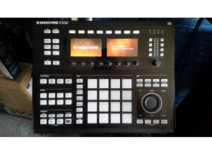 Native Instruments Maschine Studio (13592)