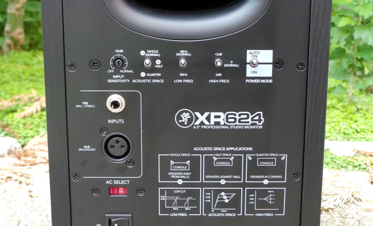 Mackie XR624 : Mackie XR624 4