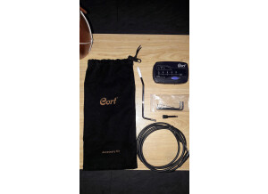 Cort E202 Auto Guitar/Bass Tuner