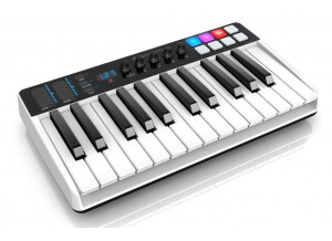 ikc L 05 iRigKeys 25 IO sx34