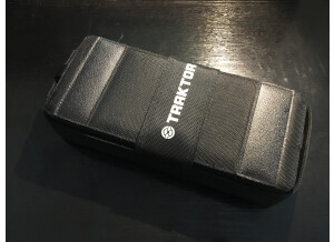 Native Instruments Traktor Kontrol F1 (54939)