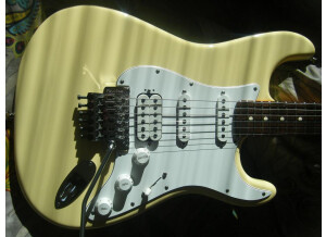Fender American Special Series - Strat Special HSS with Locking Tremolo