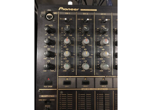 Pioneer DJM-600 (38565)
