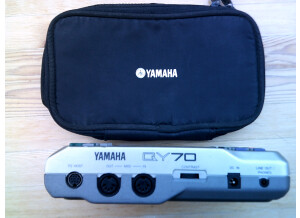 Yamaha QY70 (32139)