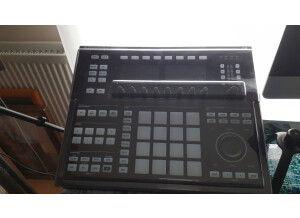 Native Instruments Maschine Studio (35929)