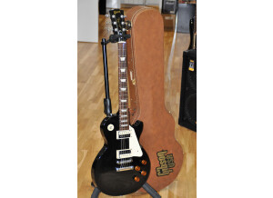 Gibson Les Paul Studio - Ebony w/ Chrome Hardware (6702)