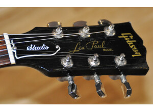 Gibson Les Paul Studio - Ebony w/ Chrome Hardware (91341)