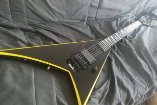 Jackson Randy Rhoads RR24