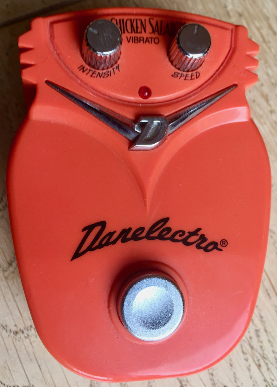 Photos et images Danelectro DJ-15 Chicken Salad Vibrato - Audiofanzine