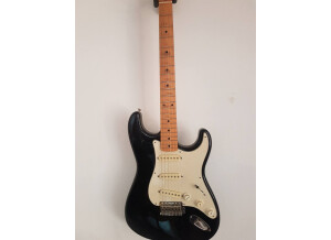 Fender Stratocaster Japan (27535)