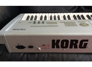 Korg Triton 61 (9285)