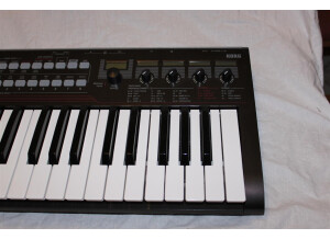 Korg R3 (48439)