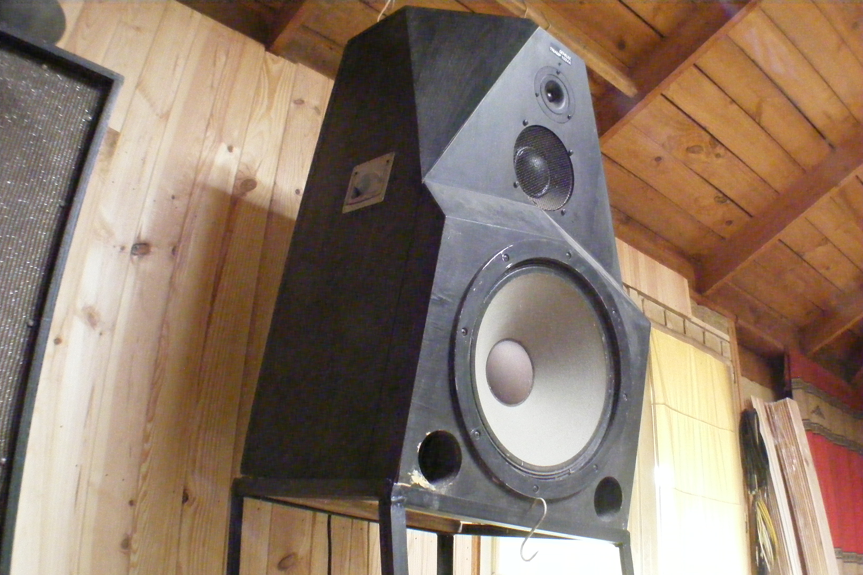 Genelec 1024