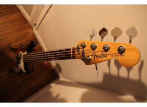 Fender American Deluxe Series - Precision Bass V Rw 3-Clr-Sb