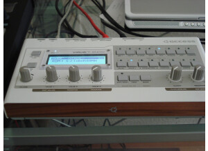 Access Music Virus TI Snow (2276)