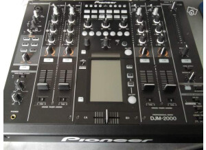 Pioneer DJM-2000 (78515)
