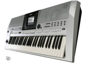 Yamaha PSR S-900 (S-700)