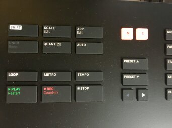 Native Instruments Komplete Kontrol S49 mk2 : stancontrole Native Instruments Komplete Kontrol S49 mk2 : stancontrole